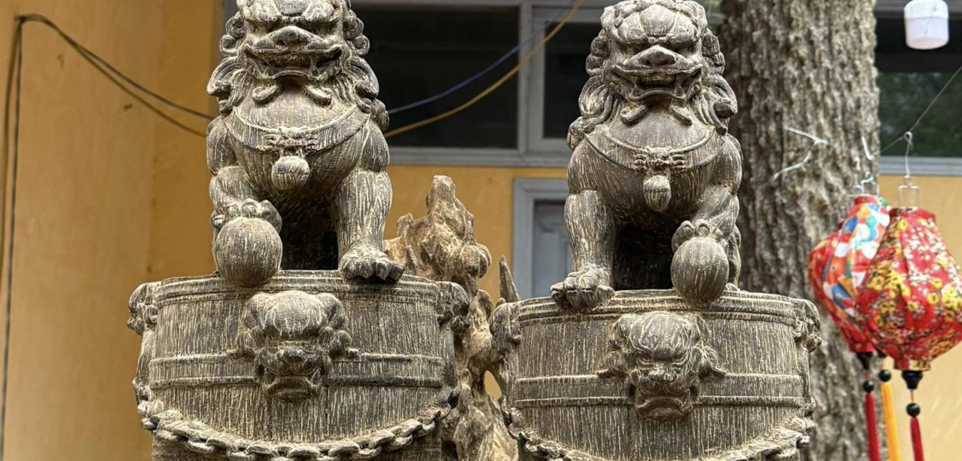 Trầm hương Quân Vương